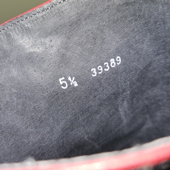 Boots - Picture 4 of 5